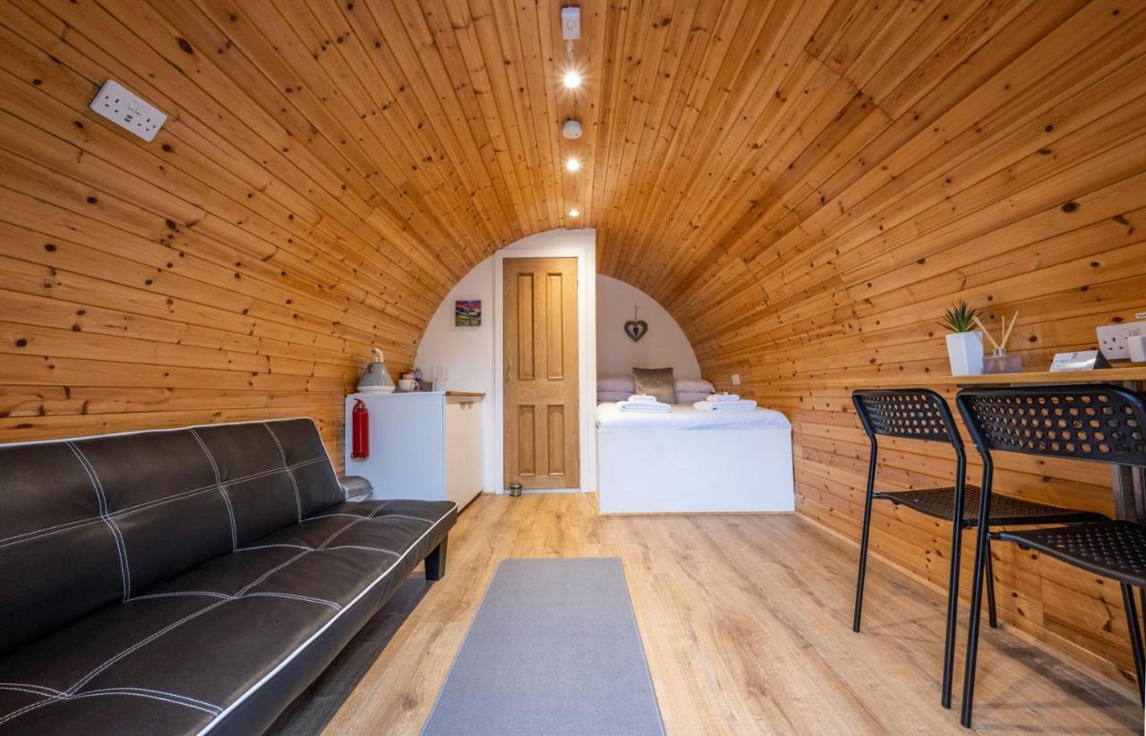 Woodside Pod Villa Fort William Exterior foto